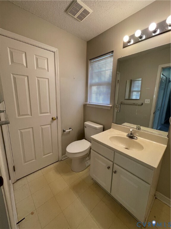 Building Photo - 7806 Fern Hollow Dr