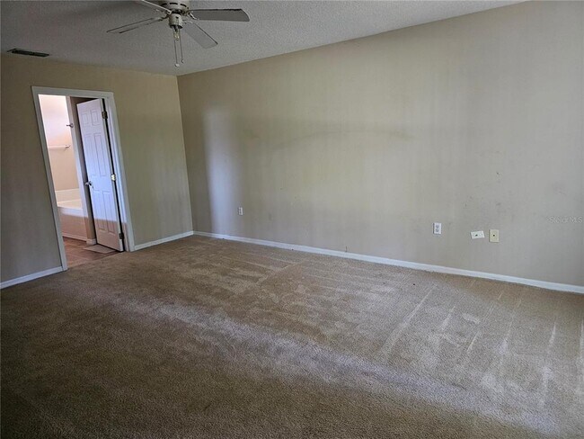 Building Photo - 7 Haddock Way