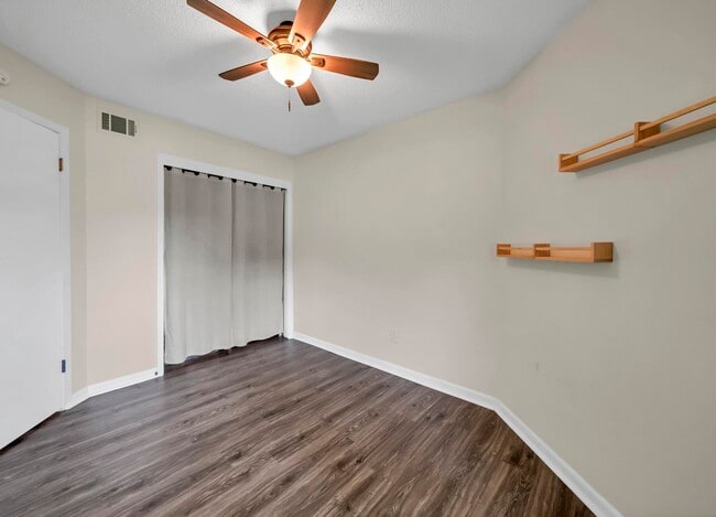 Building Photo - 1034 Alderwood Way