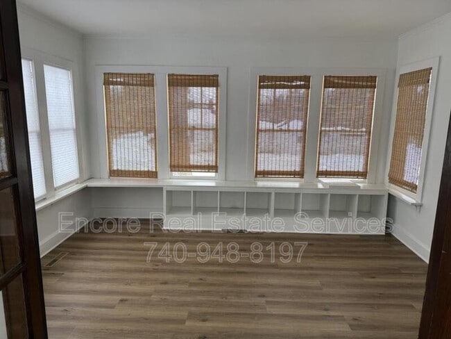 Building Photo - 765 N 21st St