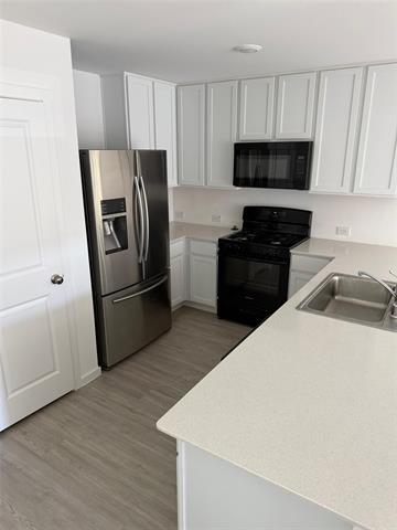 Building Photo - 12128 Thoroughbred Dr