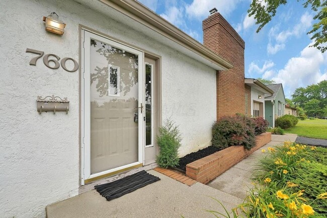 Building Photo - 760 Drummond Ct