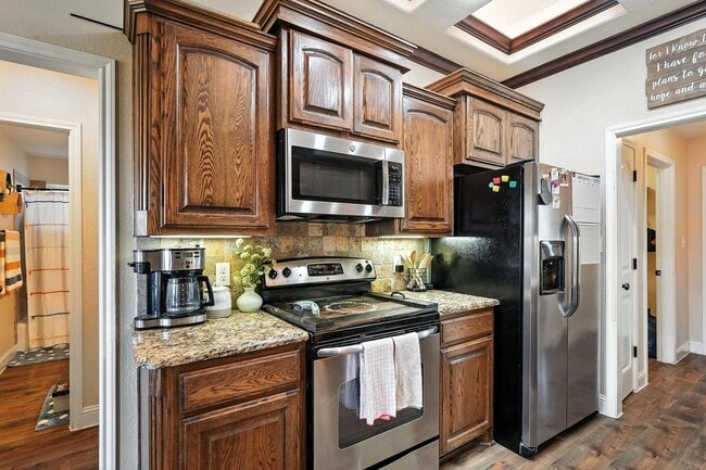 Building Photo - 7625 Tuscany Dr