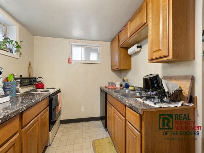 Building Photo - Lower Level Unit In The Heart Of Fort Collins