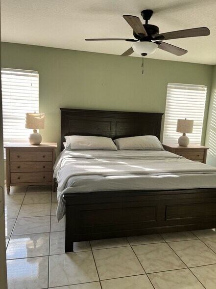 Building Photo - 111 Rosewood Ct