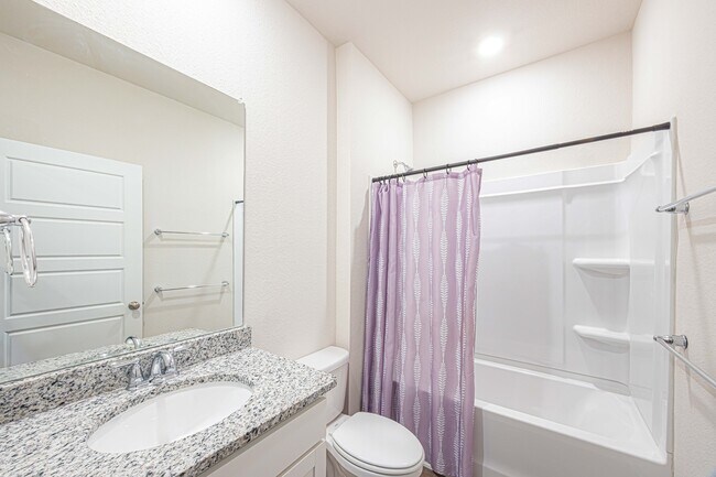 Building Photo - 32667 Revere Dr