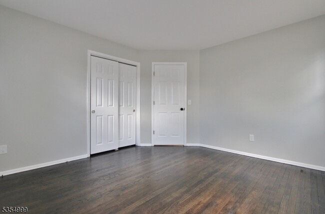Building Photo - 516 Hamilton Blvd