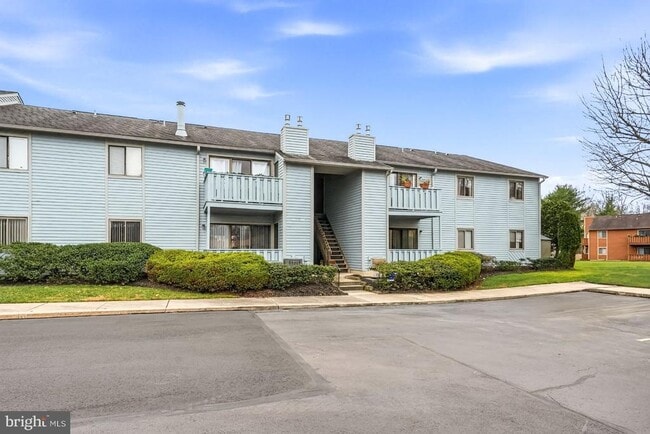 Building Photo - 1404 Woodhollow Dr