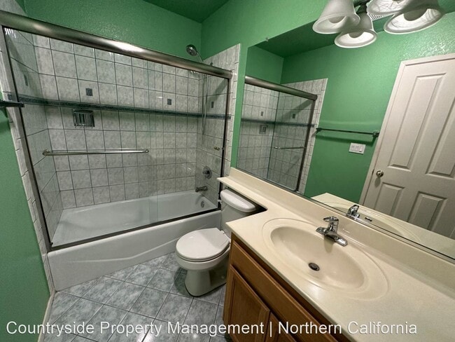 Building Photo - 3 br, 2 bath House - 1502 Barnum Ct