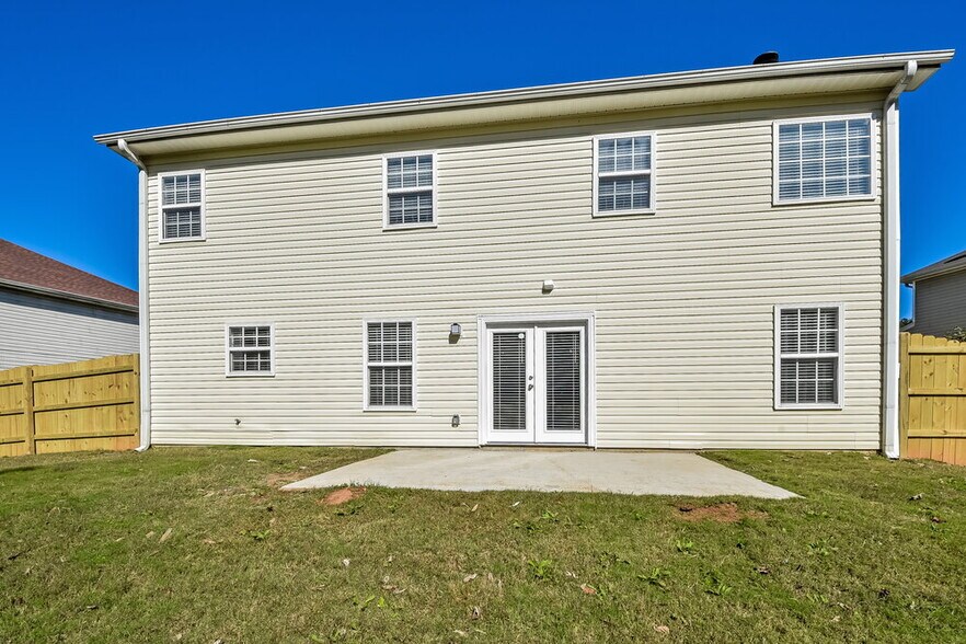 Building Photo - 6444 Shadow Ct