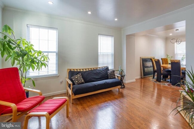 Building Photo - 34 Birmingham Dr