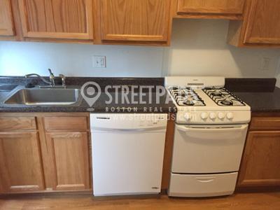 Building Photo - 1 bedroom in Boston MA 02135