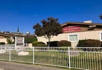 Building Photo - 1 Bedroom 1 Bath Apartment  Garden Square ...