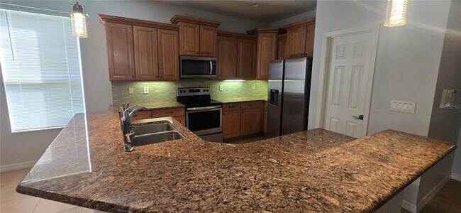 Building Photo - 7214 Beakrush Ln