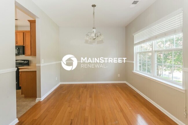 Building Photo - 4 Bedroom Pet-Friendly Home in Huntersvill...