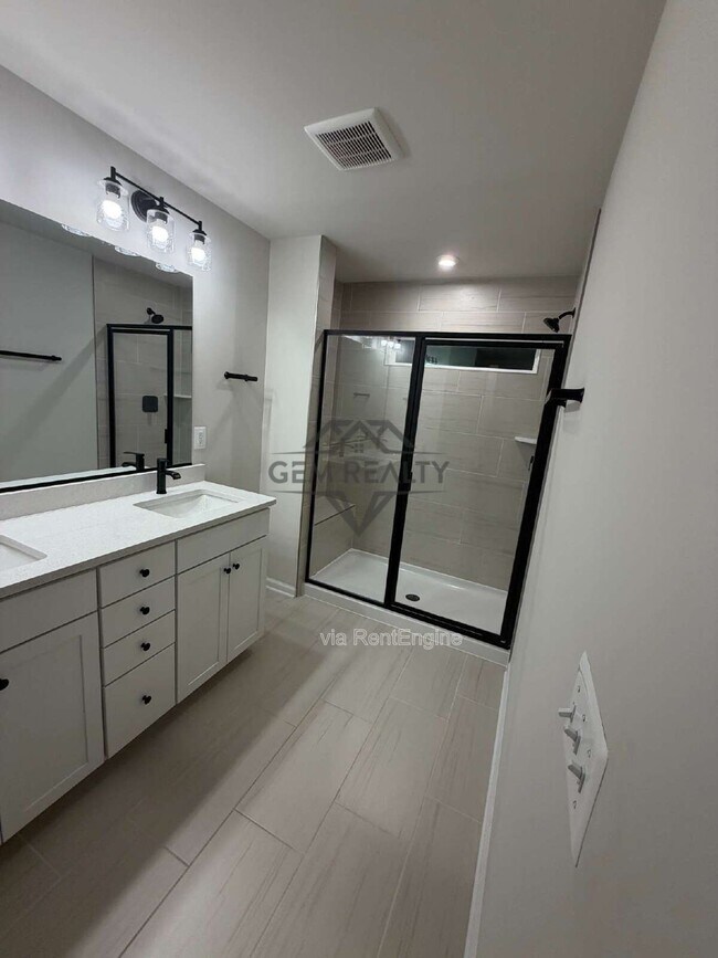 Building Photo - 7715 Harlow Cir