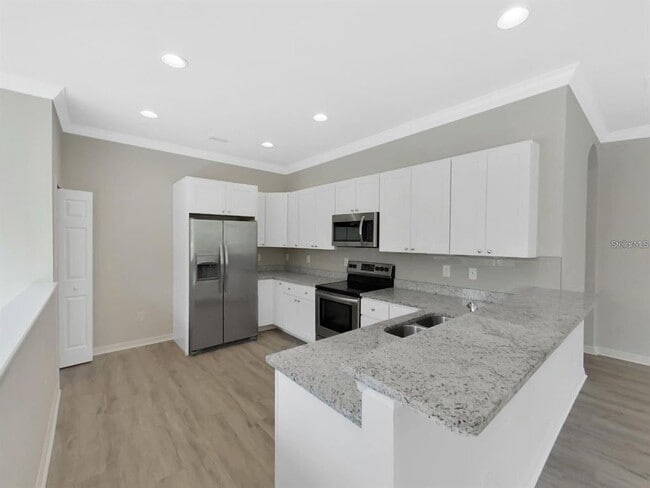 Building Photo - 8303 King Blossom Ct