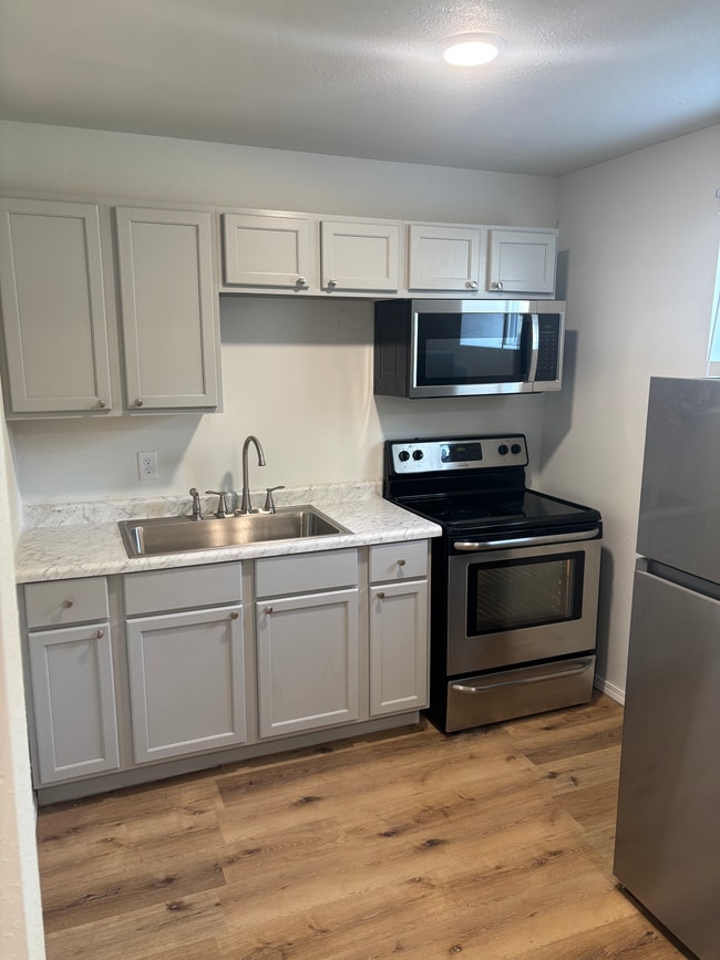 Building Photo - Seward Apartments