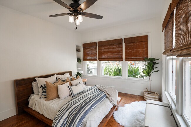 Building Photo - 1407 W Louisiana St