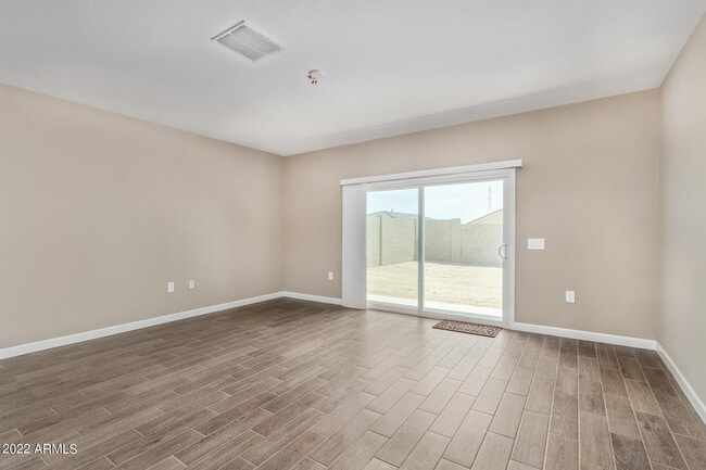 Building Photo - 24147 W Verlea Dr