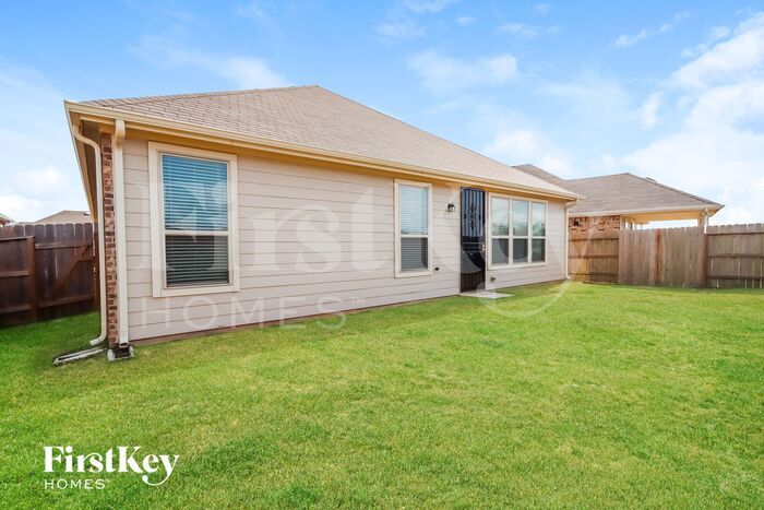 Building Photo - 22211 Davenport Downs Ln