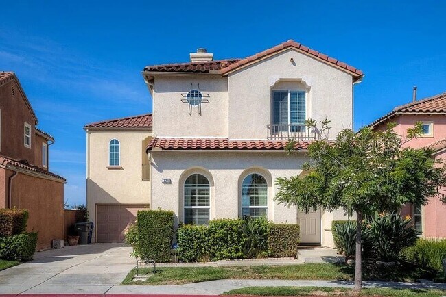 Building Photo - 13210 Petunia Avenue