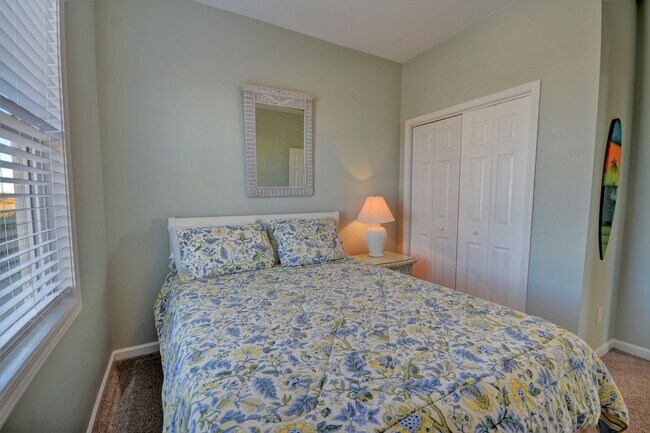 Building Photo - *Pet Friendly* 4 Bedroom Ocean Front Duplex Available January 1st through March 31st 2026- Off Se...