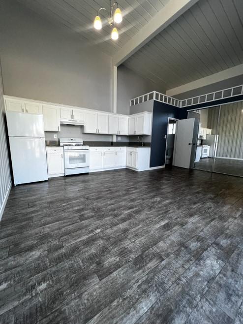 Building Photo - 4024 Emerald St