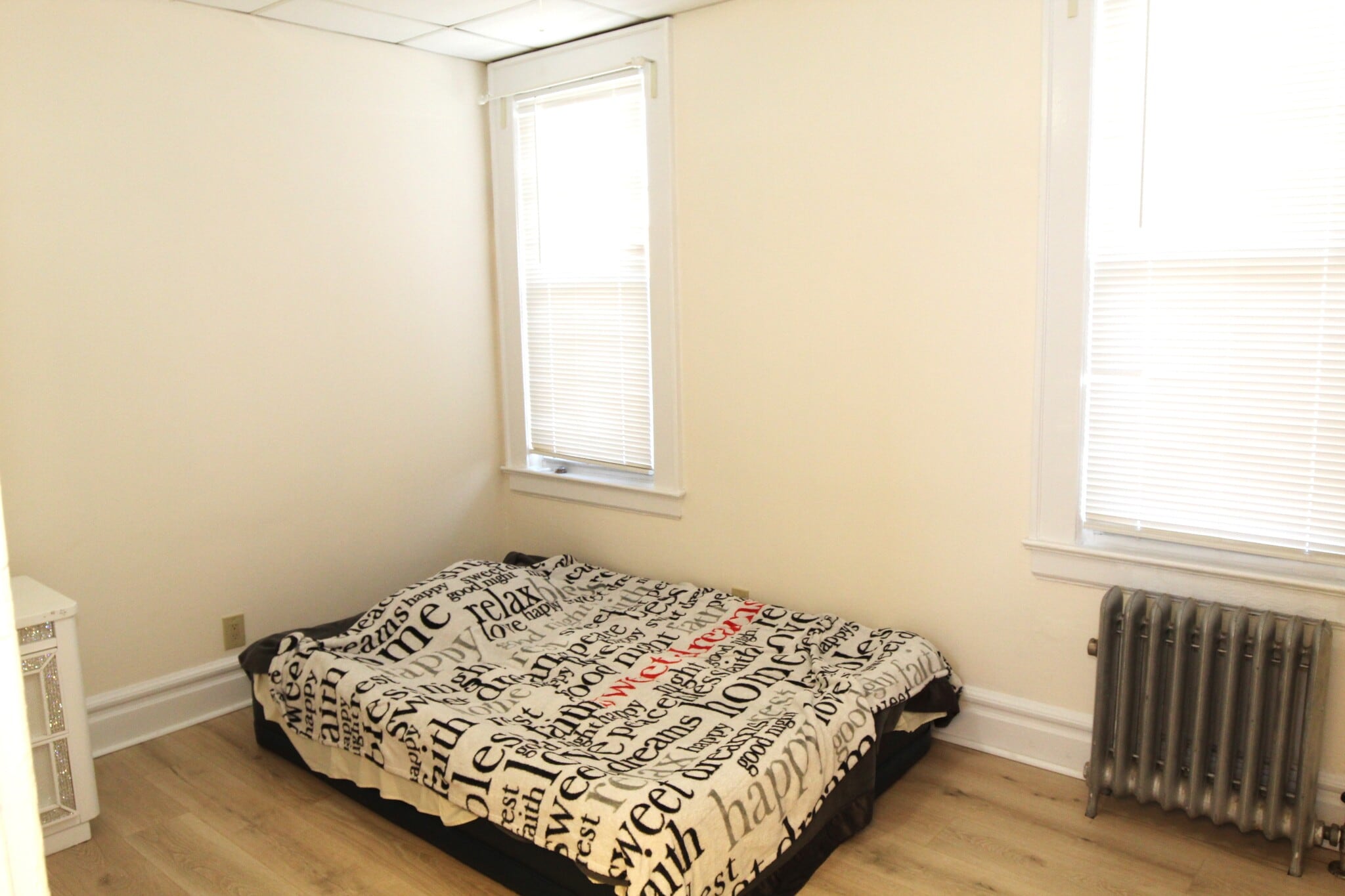 Building Photo - 24 Rutland Ave