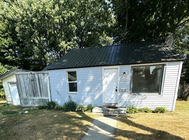 Primary Photo - 1028 Church Ct
