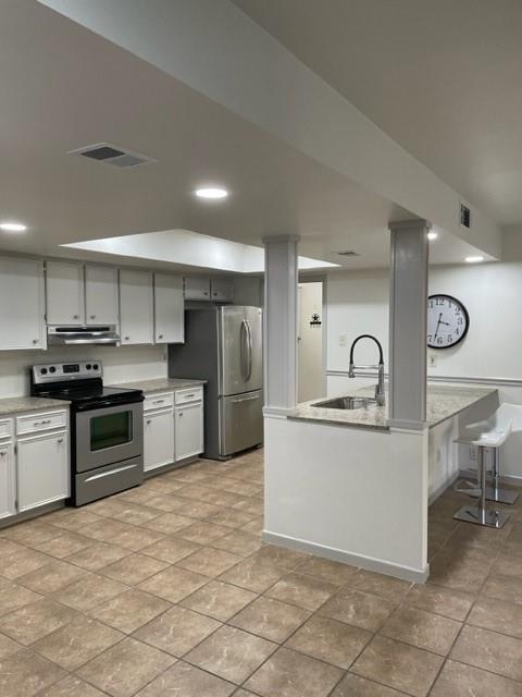 Building Photo - 5813 Back Ct