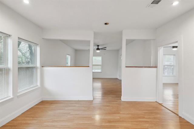 Building Photo - 508 E Gandy St