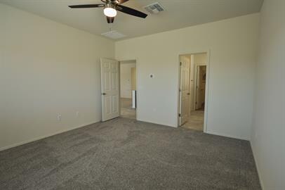 Building Photo - Rancho Sahuarita newer home!!