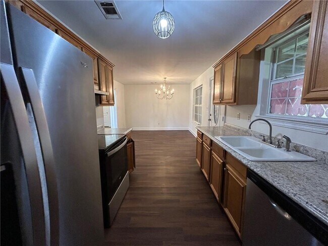 Building Photo - 7750 Smith Rd