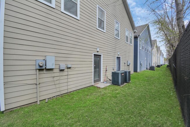 Building Photo - 15410 Addicks Stone Dr