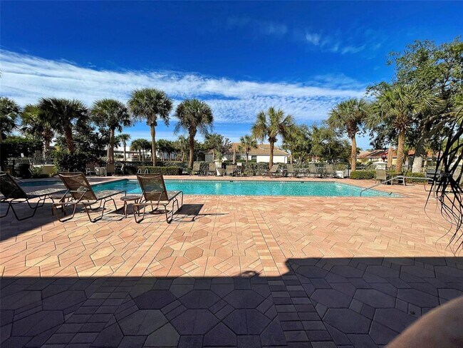 Building Photo - 523 Habitat Blvd