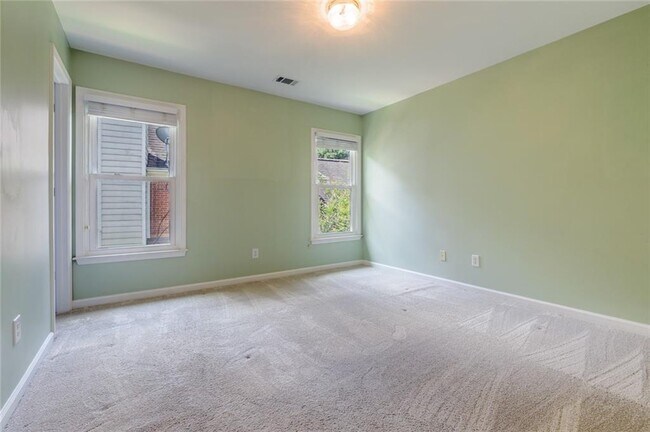 Building Photo - 1167 Druid Walk