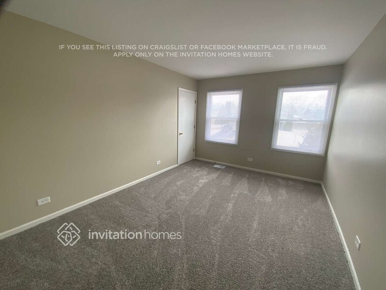 Building Photo - 1212 Lehnertz Cir