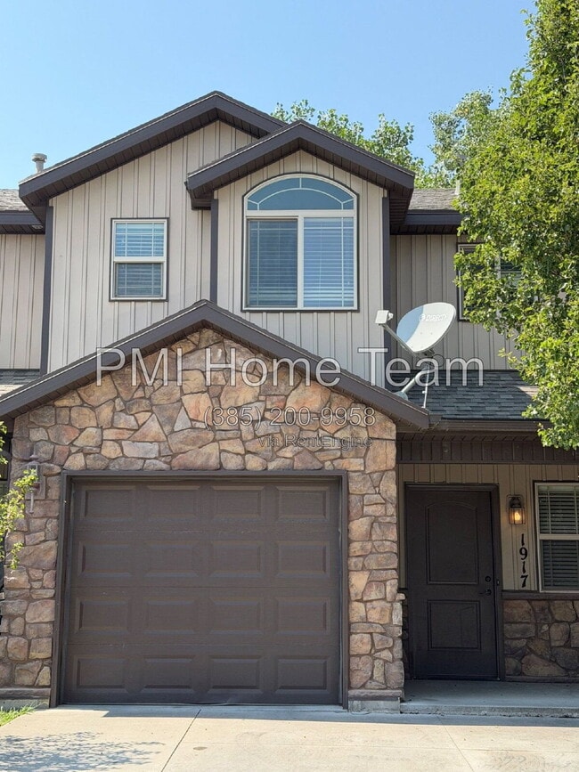 Building Photo - 1917 N 325 W