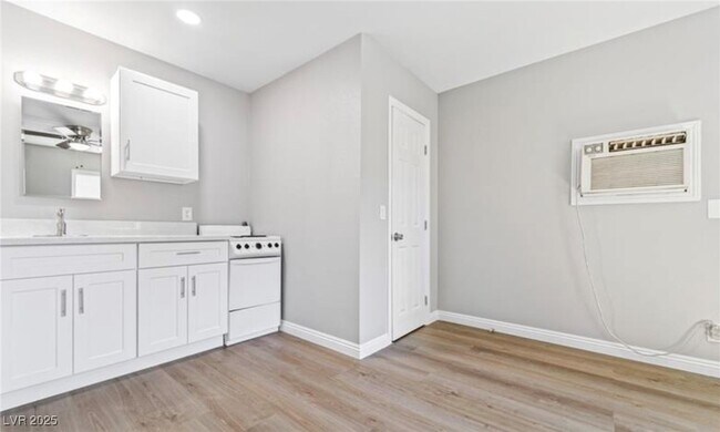 Building Photo - 308 Eastminister Ct