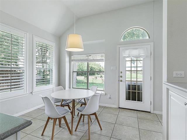 Building Photo - 2605 Royal Troon Dr