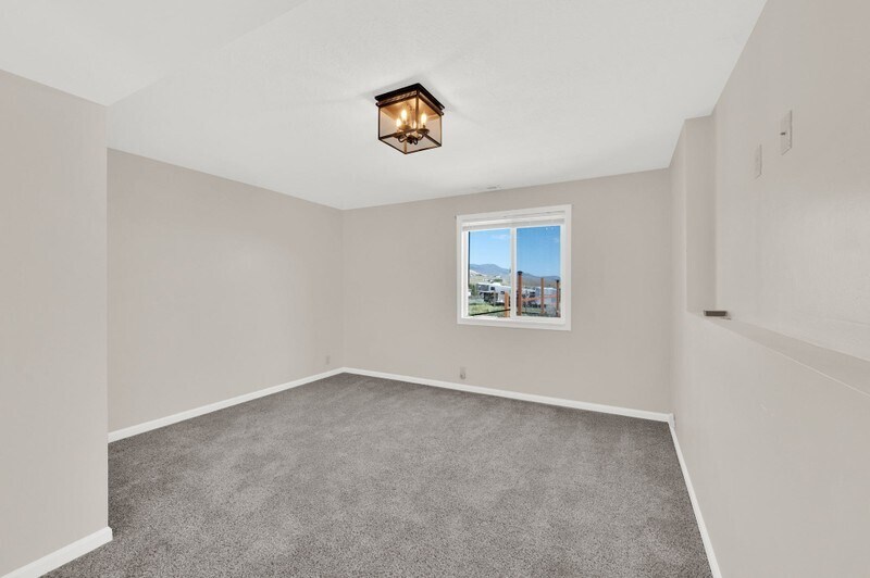Building Photo - 7246 W Juniper Tree Cove