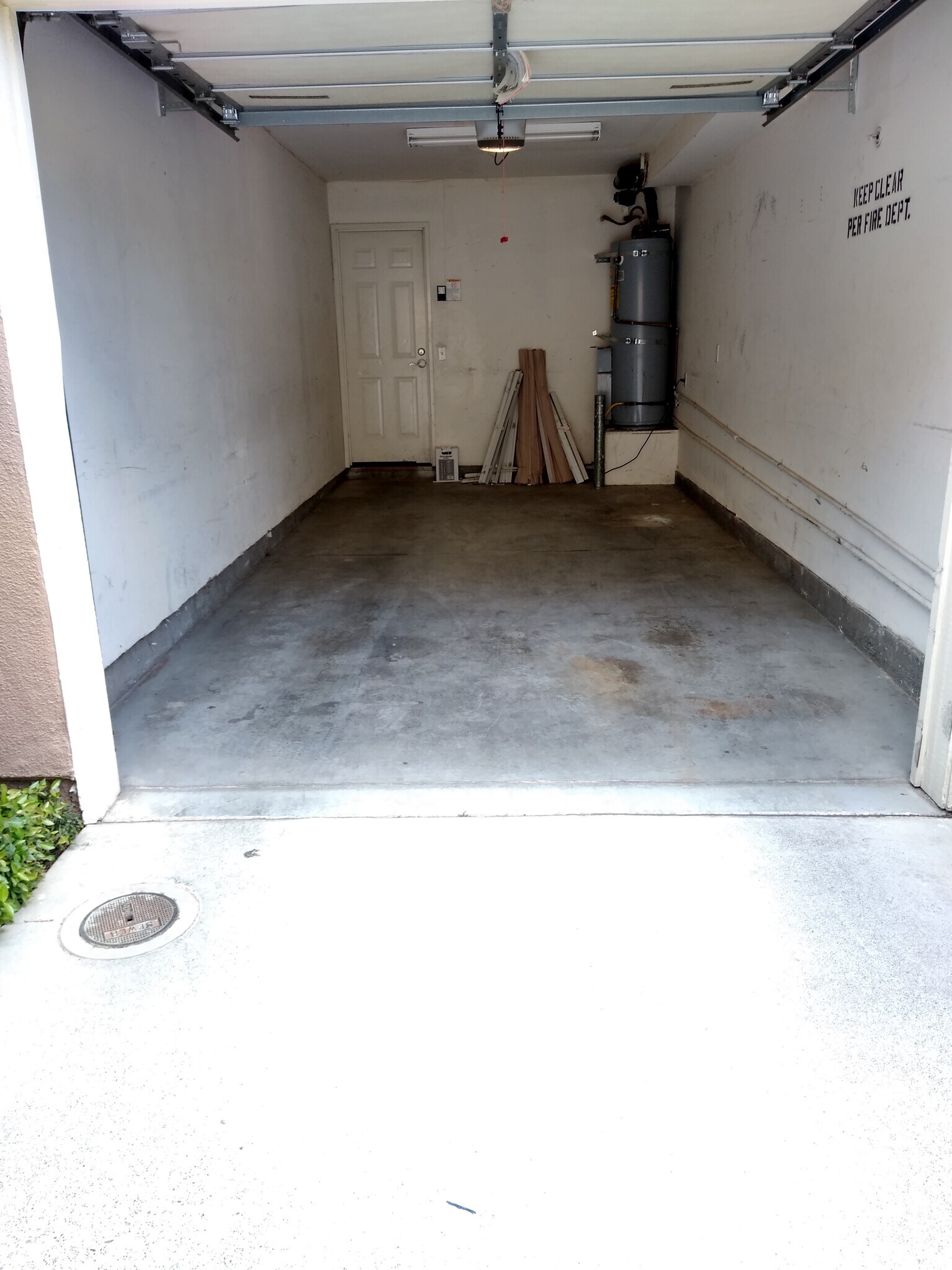 Building Photo - 4800 Westlake Pky