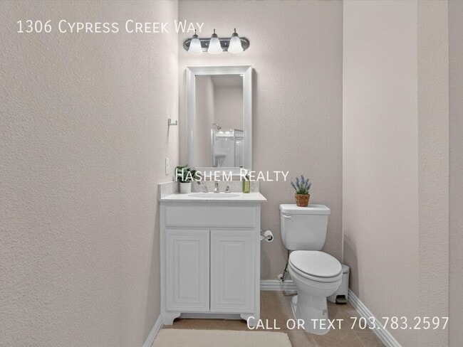 Building Photo - 1306 Cypress Creek Way