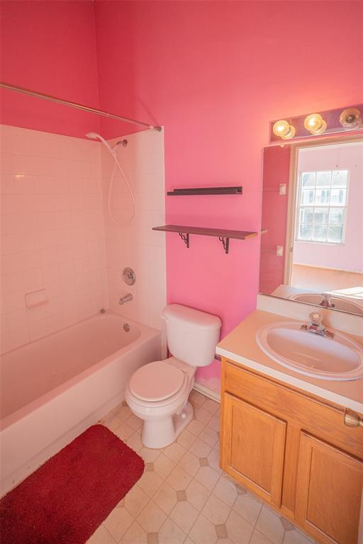 Building Photo - 1250 Redondo Way