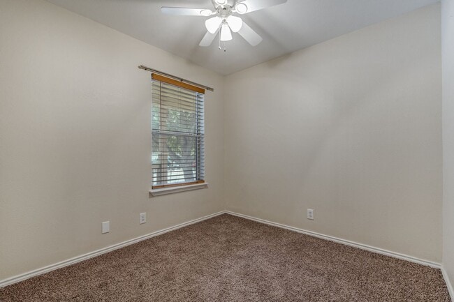 Building Photo - Charming 3-Bedroom, 2-Bathroom Home in Judson Crossing