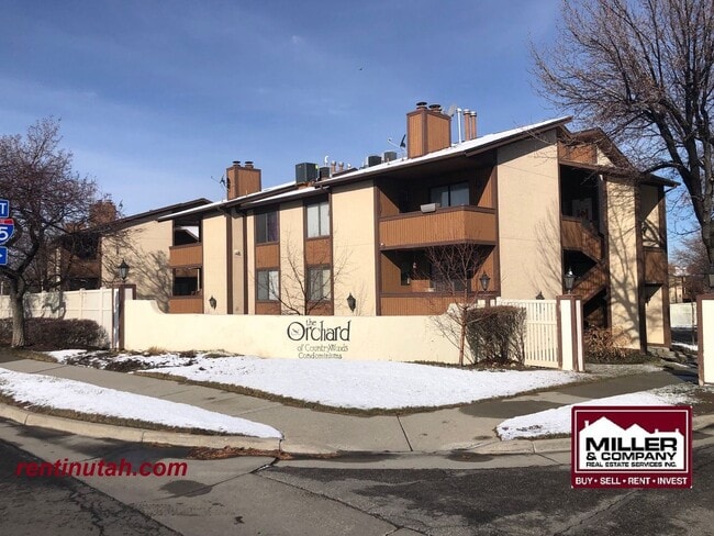 Building Photo - Cute Condo For Rent in Cottonwood Heights!