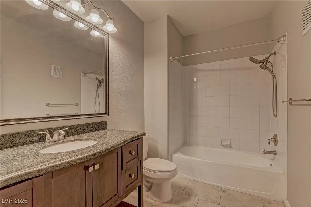 Building Photo - 1621 Queen Victoria St