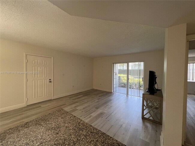 Building Photo - 8580 SW 212th St