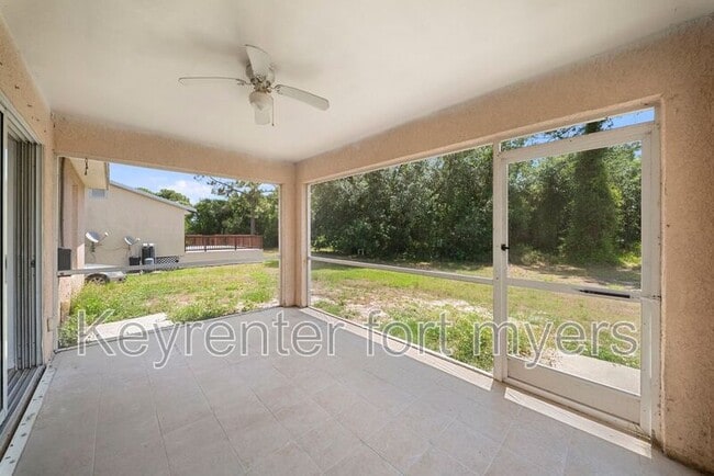 Building Photo - 3213 17th St SW